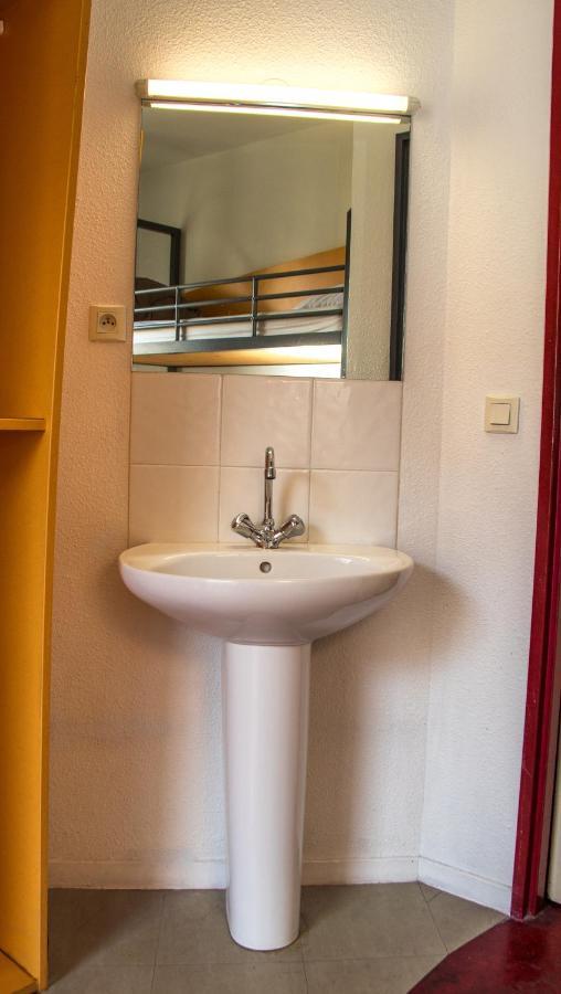 Auberge de Jeunesse HI Les Camélias Nizza Esterno foto