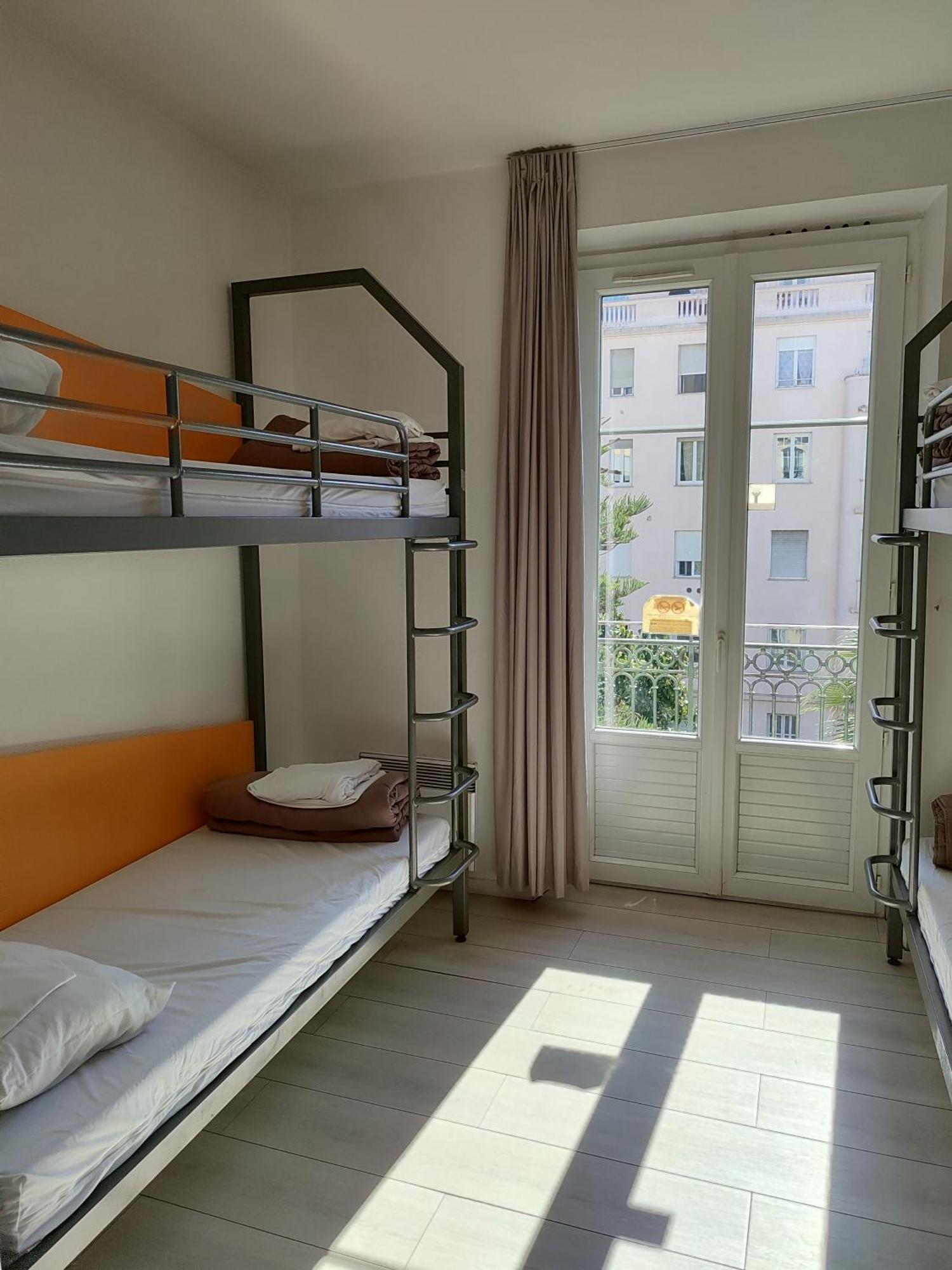 Auberge de Jeunesse HI Les Camélias Nizza Esterno foto